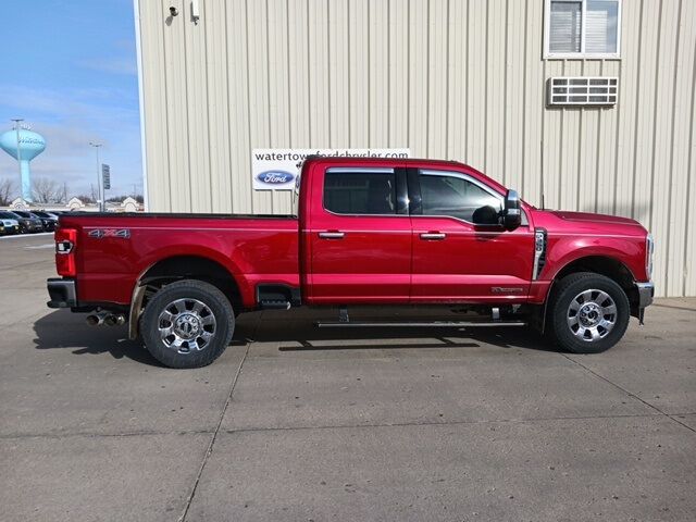 2024 Ford F-350SD Lariat