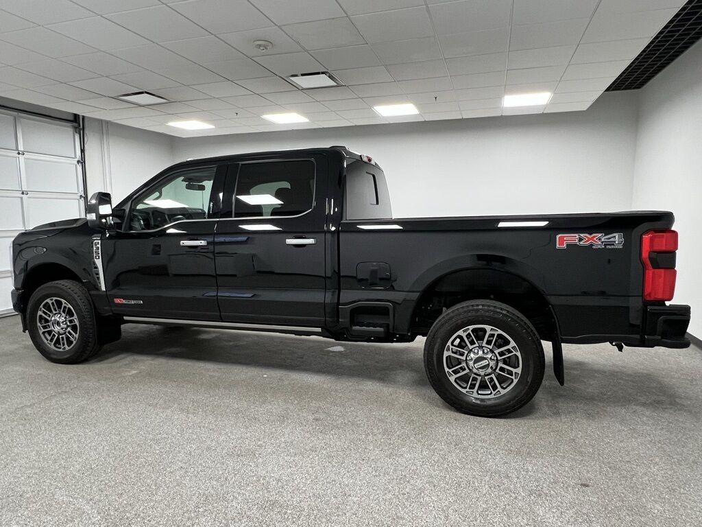 2024 Ford F-350SD Limited Highlands Ranch CO