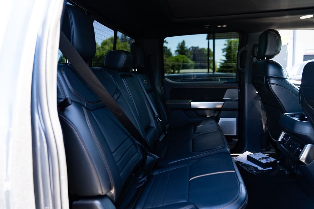 2024 Ford F-350SD Platinum Milwaukie OR