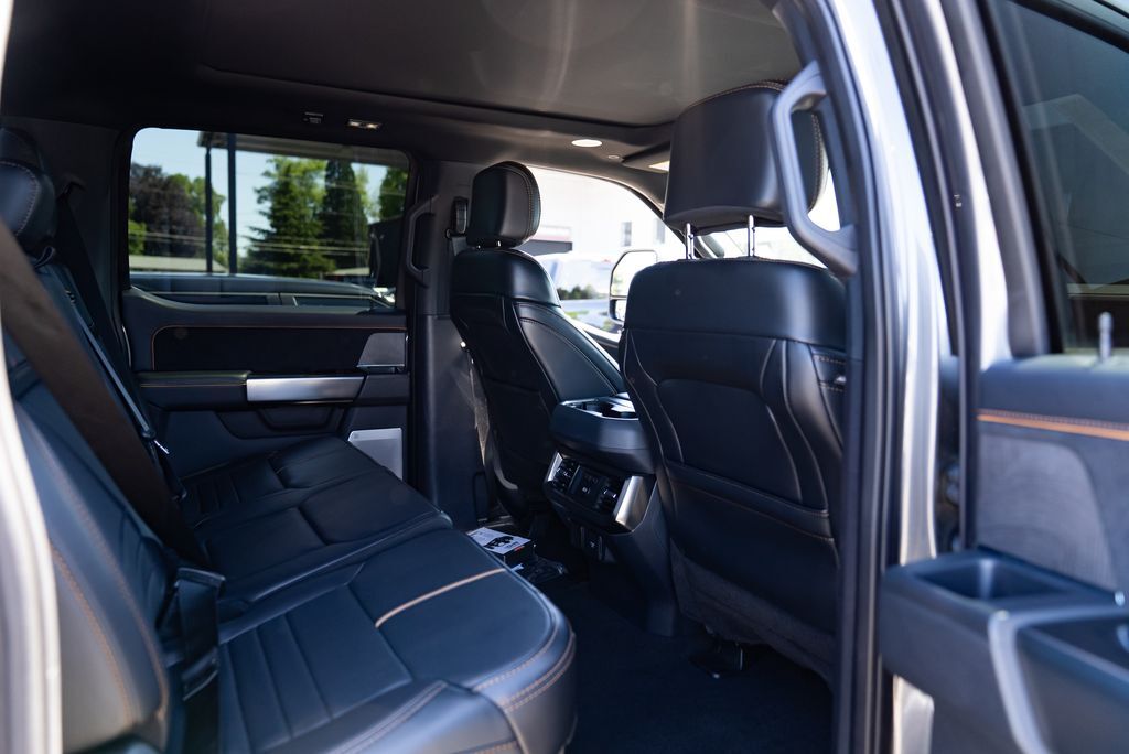 2024 Ford F-350SD Platinum Milwaukie OR