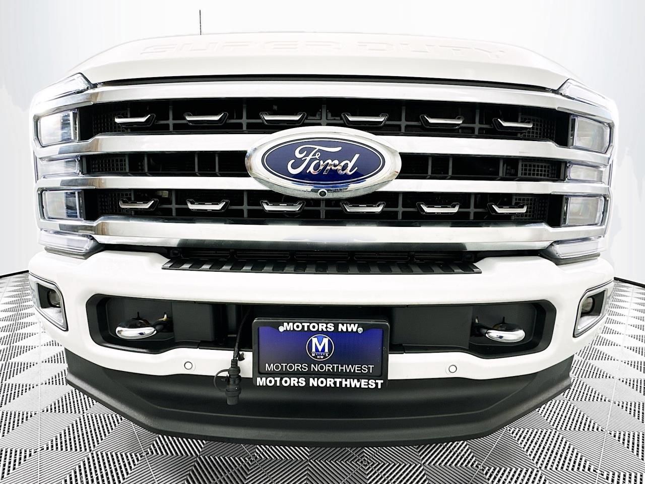 2024 Ford F-350SD Platinum