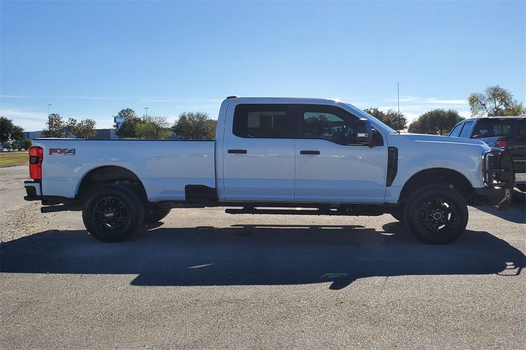 2024 Ford F-350SD XL Hondo TX