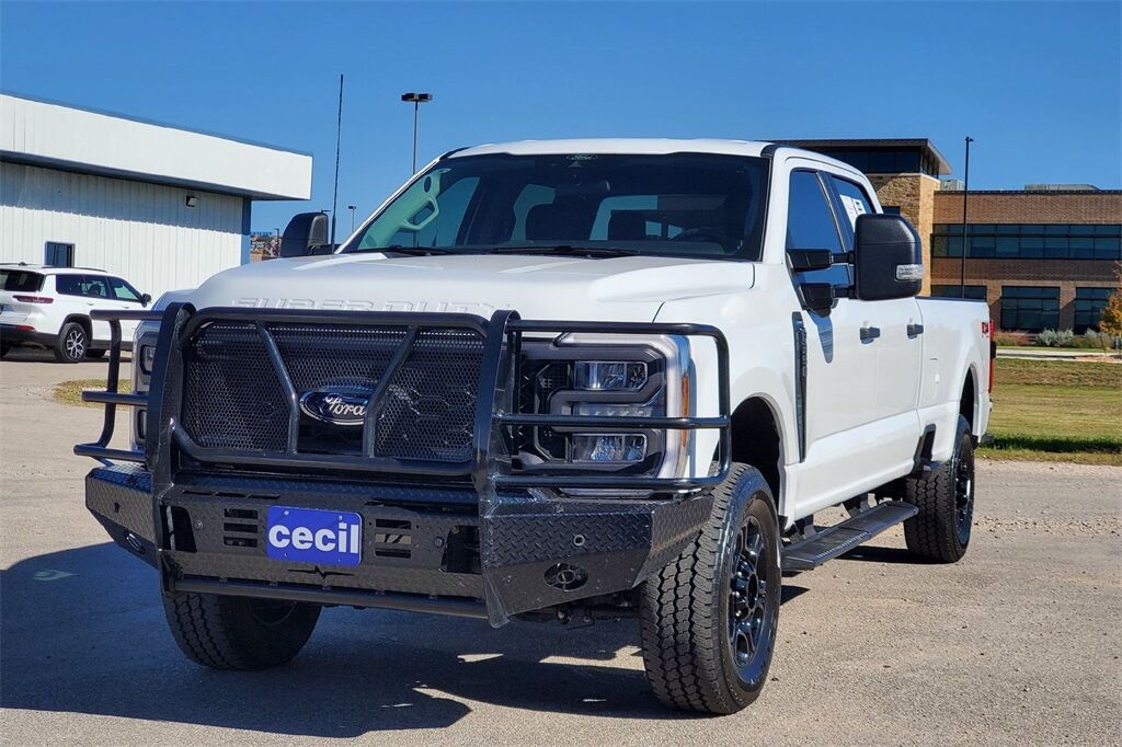 2024 Ford F-350SD XL Hondo TX
