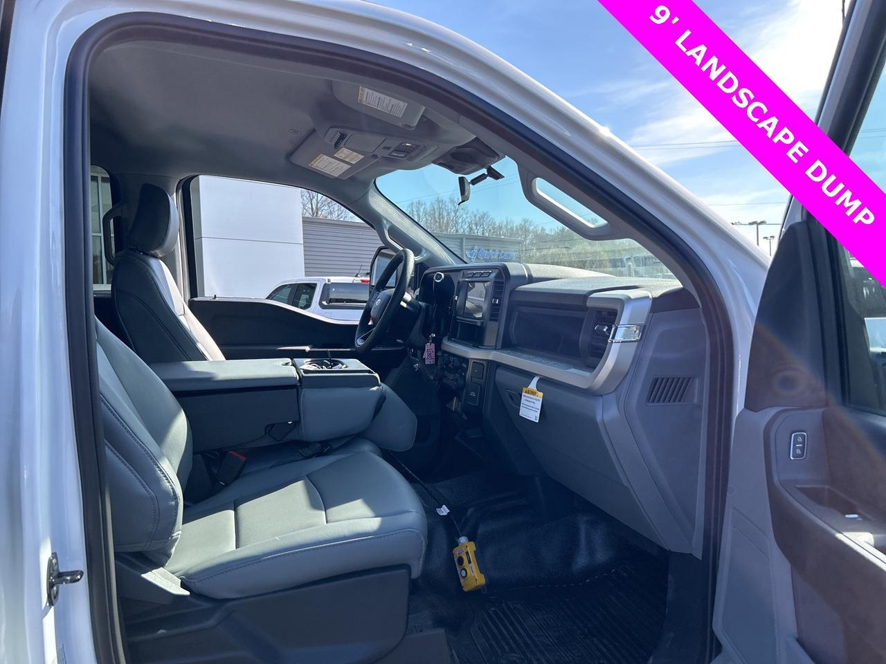 2024 Ford F-350SD XL DUMP Warrenton VA