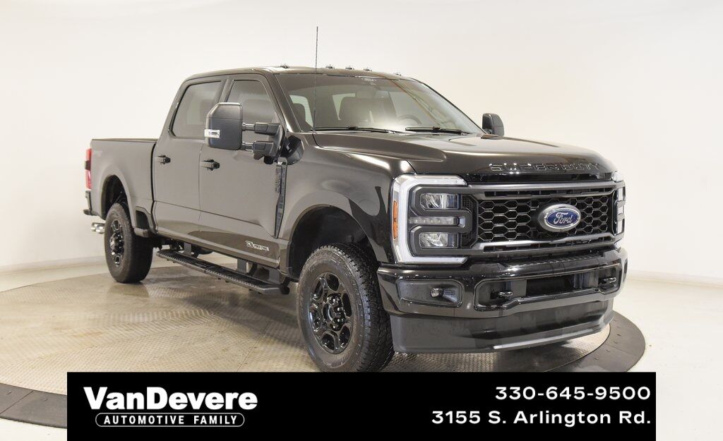 2024 Ford F-350SD XLT Akron OH