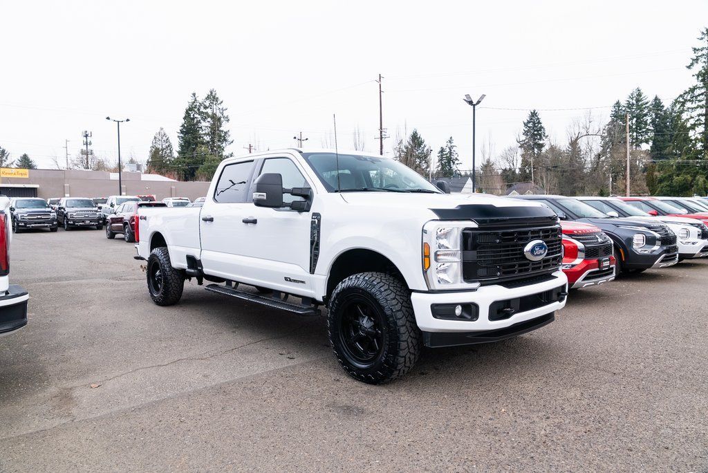 2024 Ford F-350SD XLT Milwaukie OR