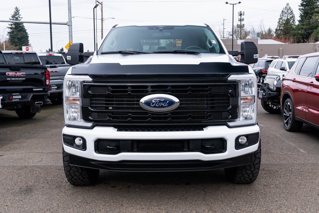 2024 Ford F-350SD XLT Milwaukie OR