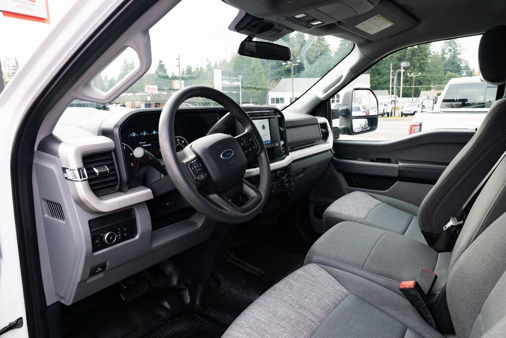 2024 Ford F-350SD XLT Milwaukie OR