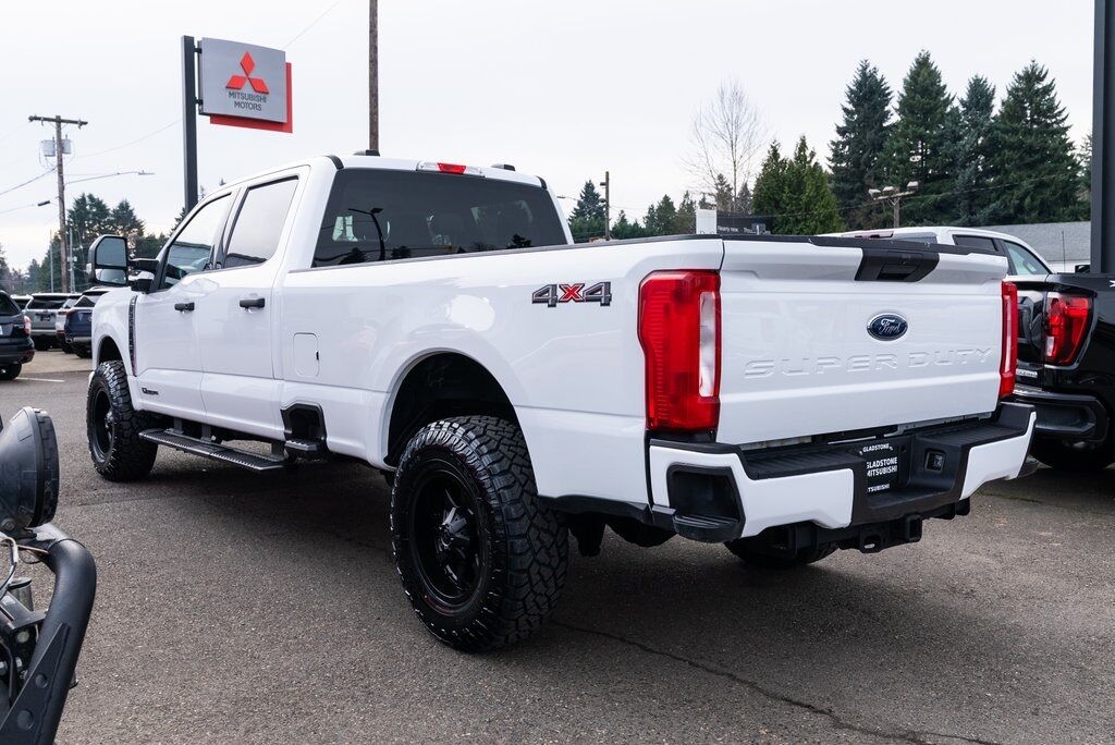 2024 Ford F-350SD XLT Milwaukie OR