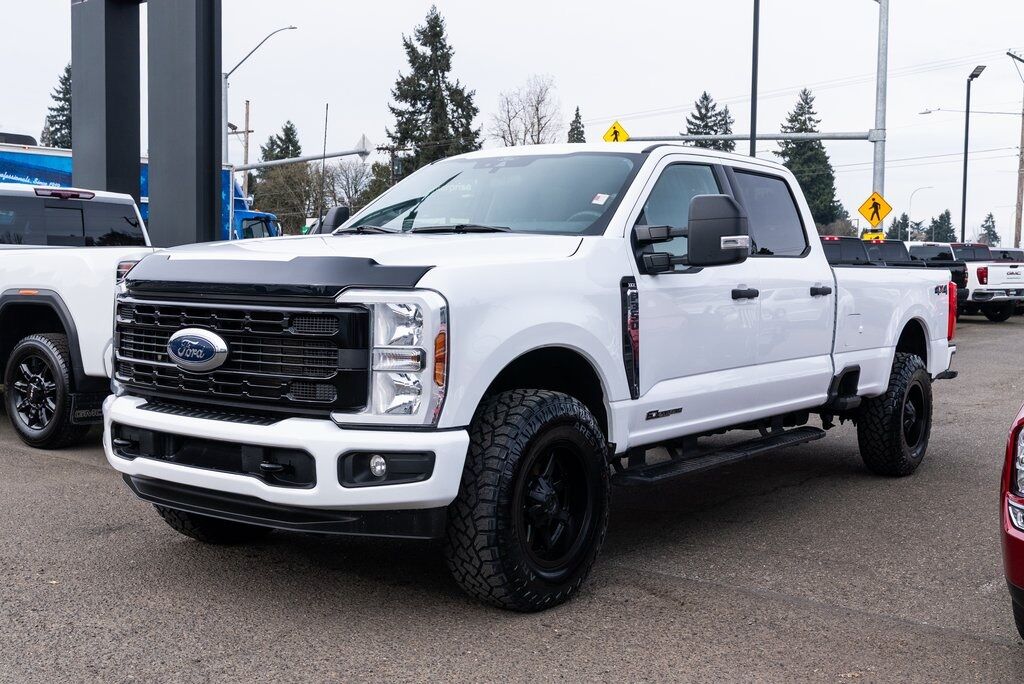 2024 Ford F-350SD XLT Milwaukie OR