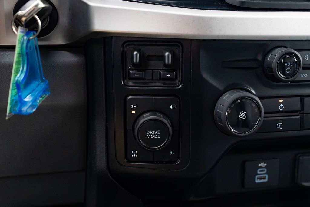 2024 Ford F-350SD XLT Milwaukie OR