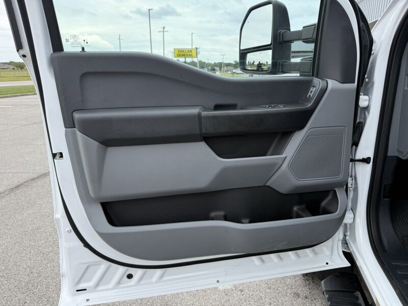 2024 Ford F-450 4x4 Diesel Flatbed XL Collinsville OK