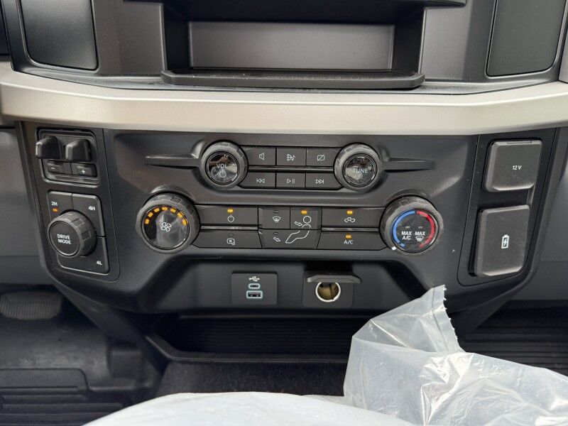 2024 Ford F-450 4x4 Diesel Flatbed XL Collinsville OK