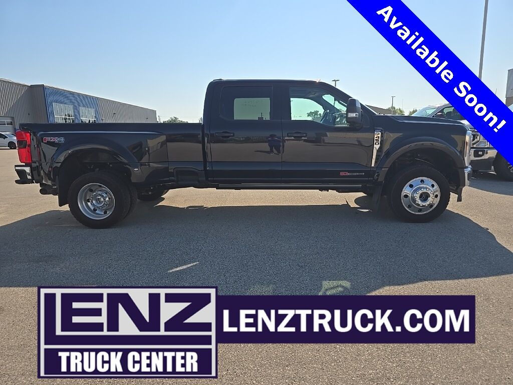 2024 Ford F-450 Super Duty 4x4 Crew Cab Lariat DRW Fond du Lac WI