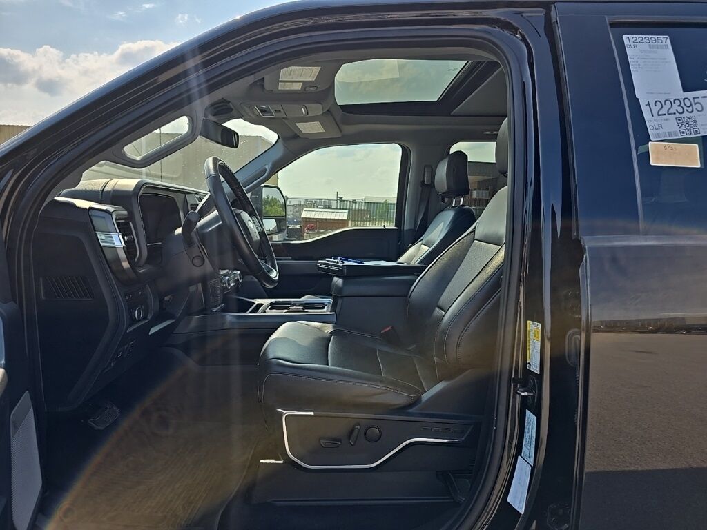 2024 Ford F-450 Super Duty 4x4 Crew Cab Lariat DRW Fond du Lac WI
