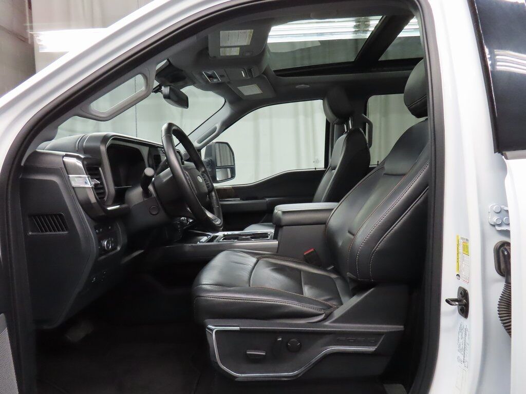 2024 Ford F-450 Super Duty 4x4 Crew Cab Lariat DRW Fond du Lac WI