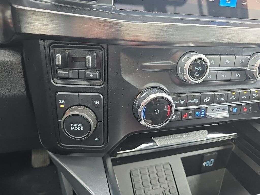 2024 Ford F-450 Super Duty 4x4 Crew Cab Lariat DRW Fond du Lac WI