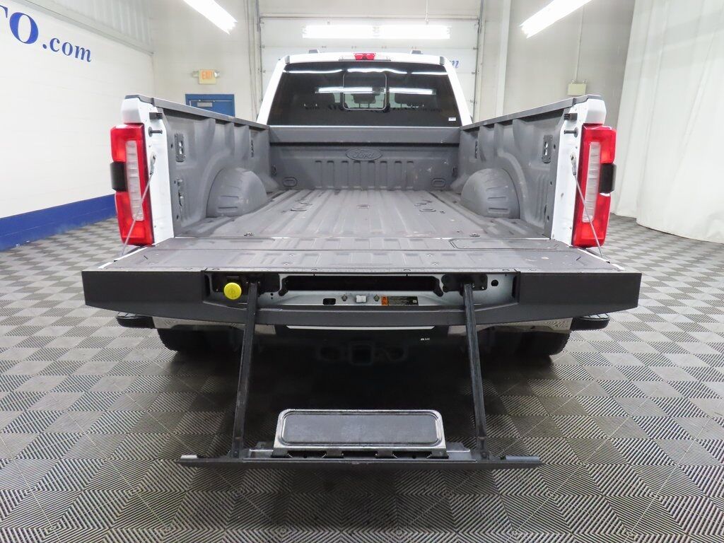 2024 Ford F-450 Super Duty 4x4 Crew Cab Lariat DRW Fond du Lac WI