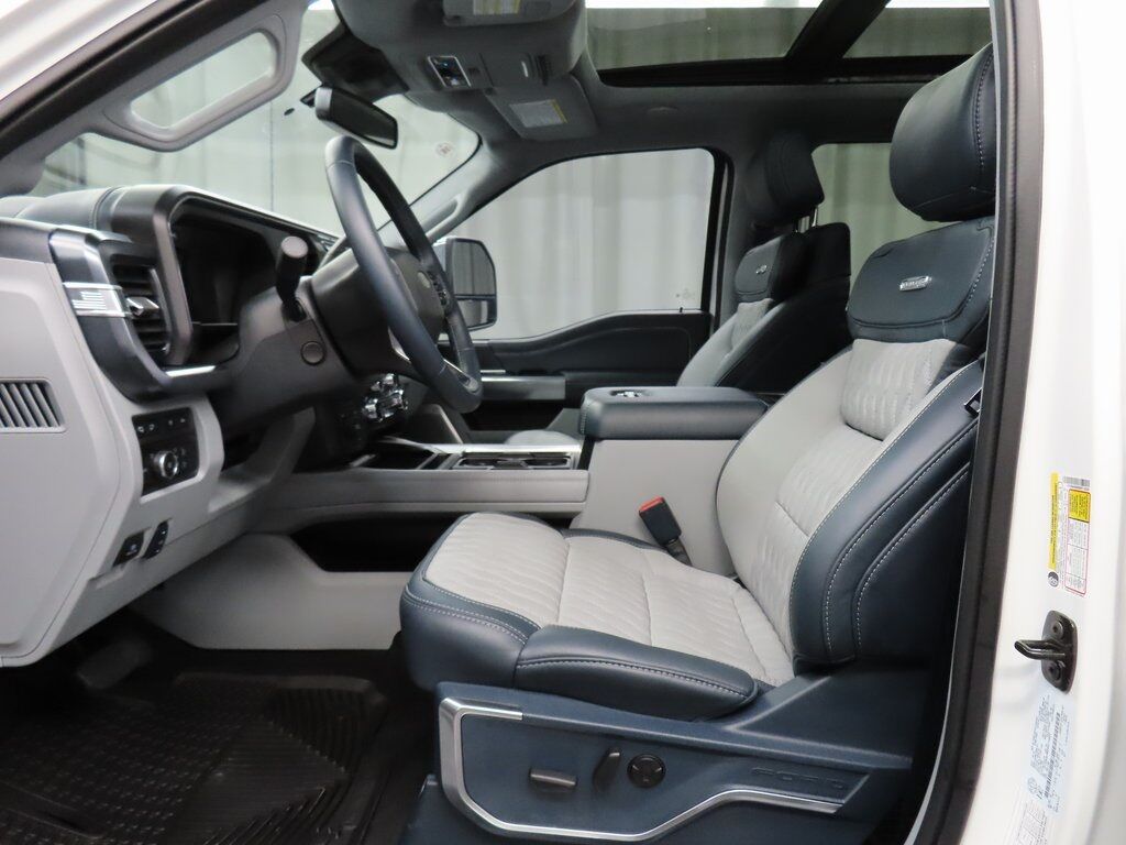 2024 Ford F-450 Super Duty 4x4 Crew Cab Limited DRW Fond du Lac WI