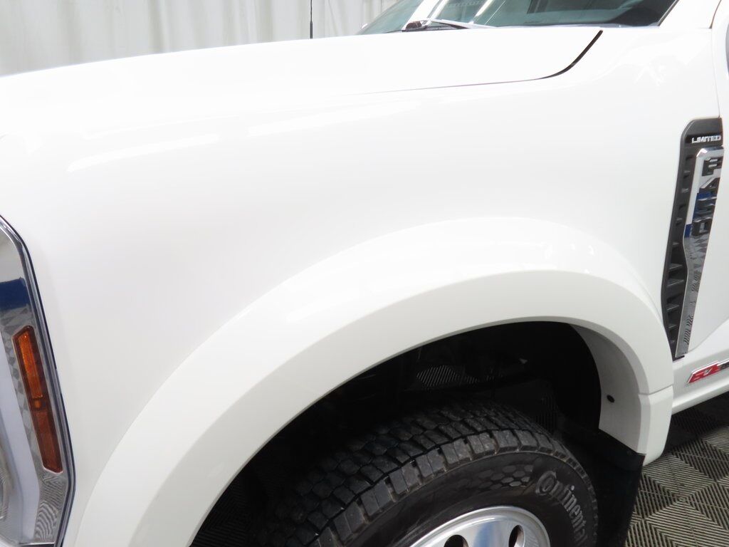 2024 Ford F-450 Super Duty 4x4 Crew Cab Limited DRW Fond du Lac WI