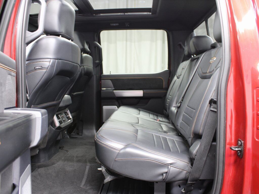 2024 Ford F-450 Super Duty 4x4 Crew Cab Platinum DRW Minocqua WI