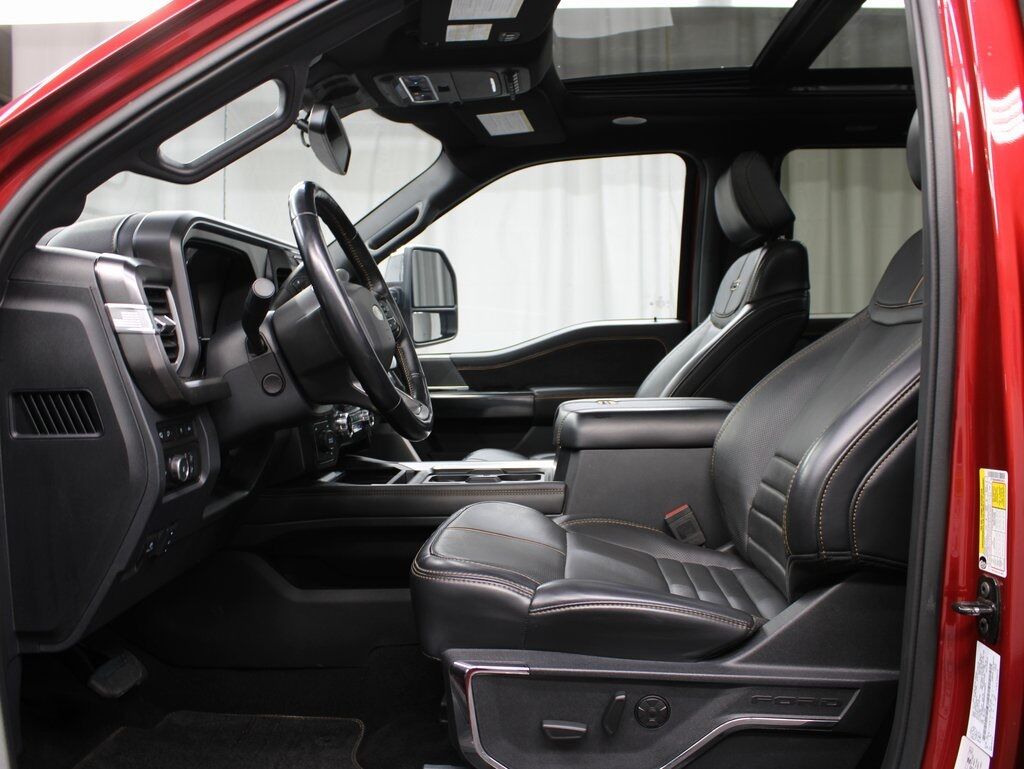 2024 Ford F-450 Super Duty 4x4 Crew Cab Platinum DRW Minocqua WI