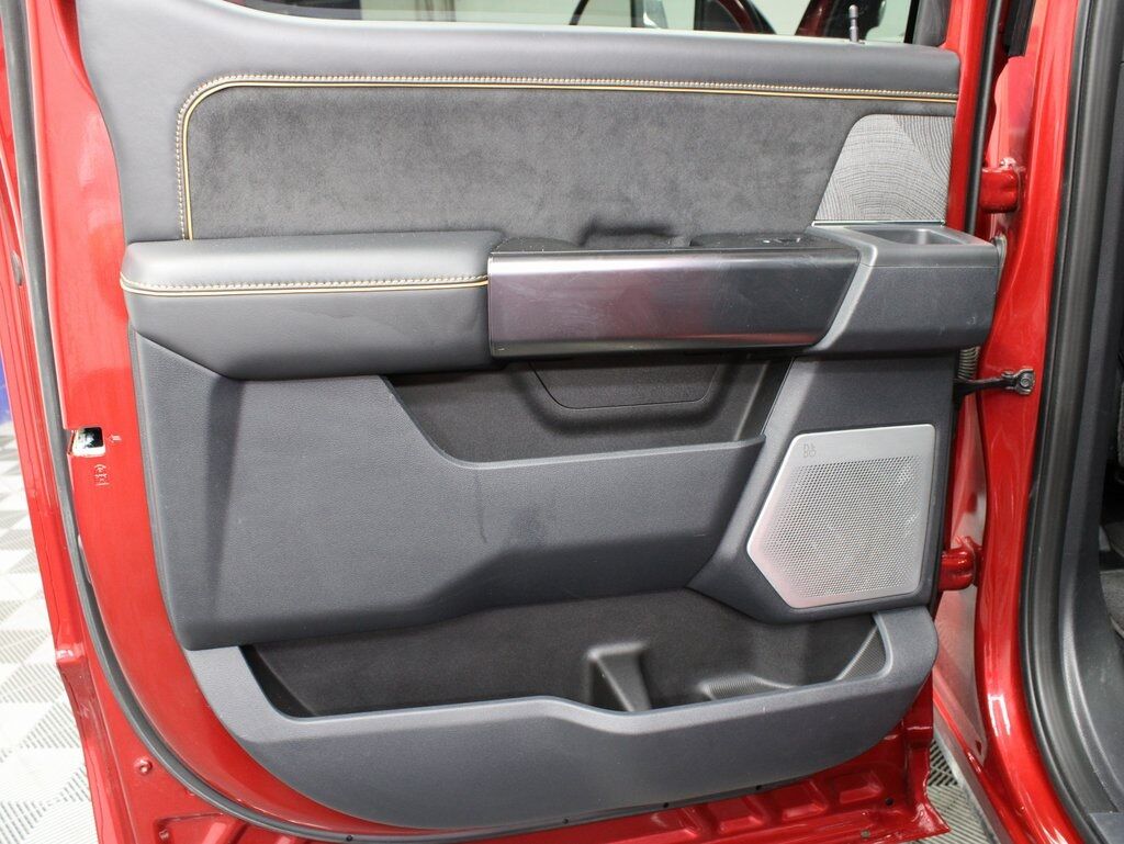 2024 Ford F-450 Super Duty 4x4 Crew Cab Platinum DRW Minocqua WI