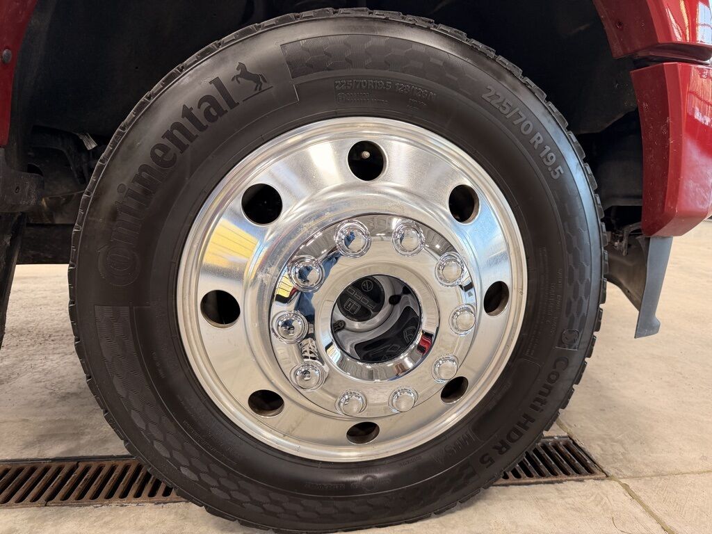 2024 Ford F-450 Super Duty 4x4 Crew Cab Platinum DRW Minocqua WI