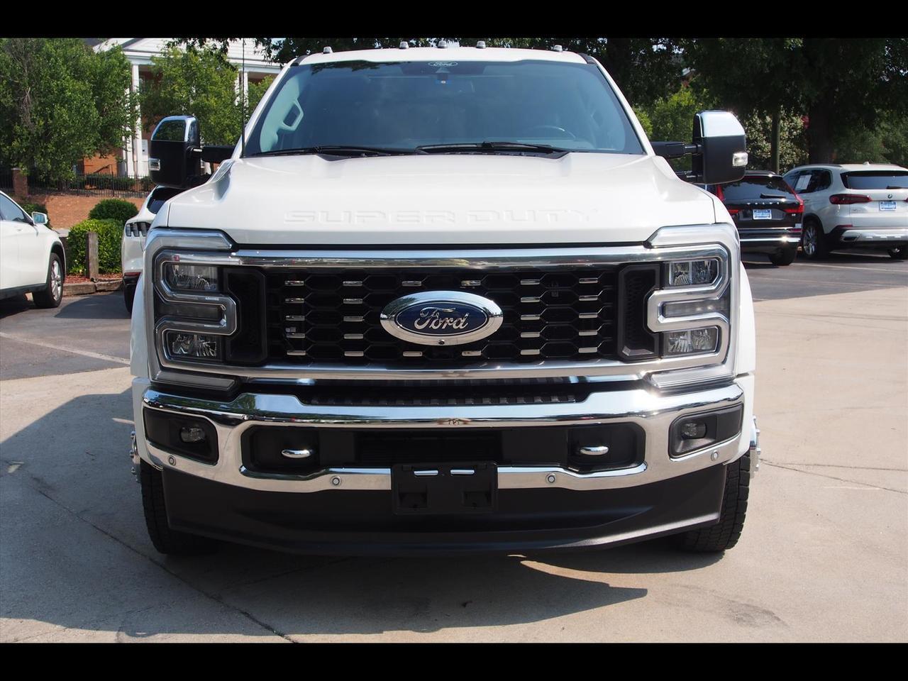 2024 Ford F-450 Super Duty Lariat
