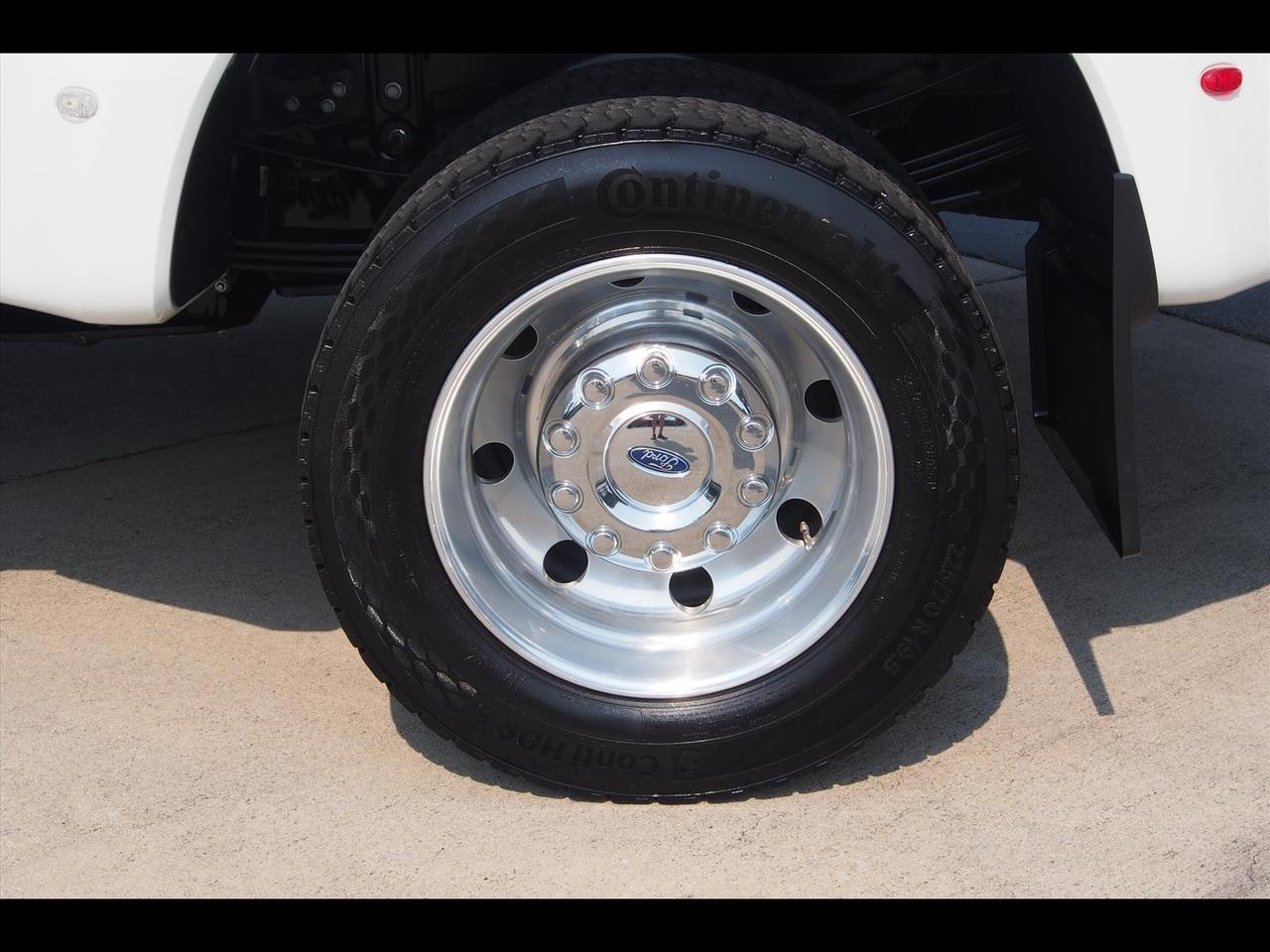 2024 Ford F-450 Super Duty Lariat