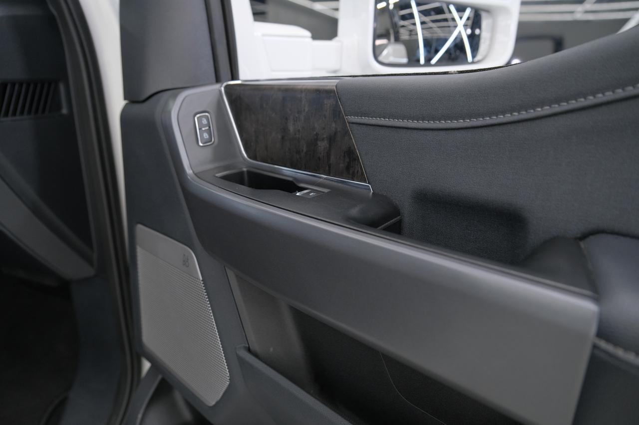 2024 Ford F-450SD King Crab 6X6 Miami FL