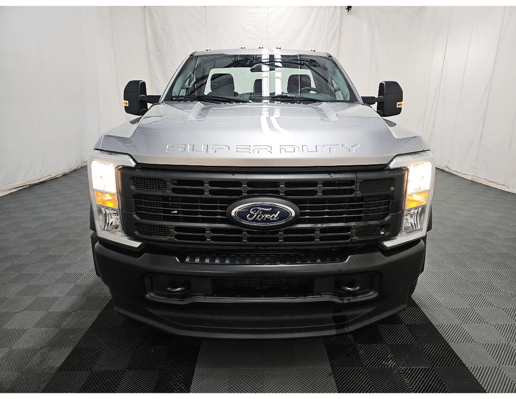 2024 Ford F-450SD XL DRW FX4 Off-Road Package Platform Running Boards Portland OR