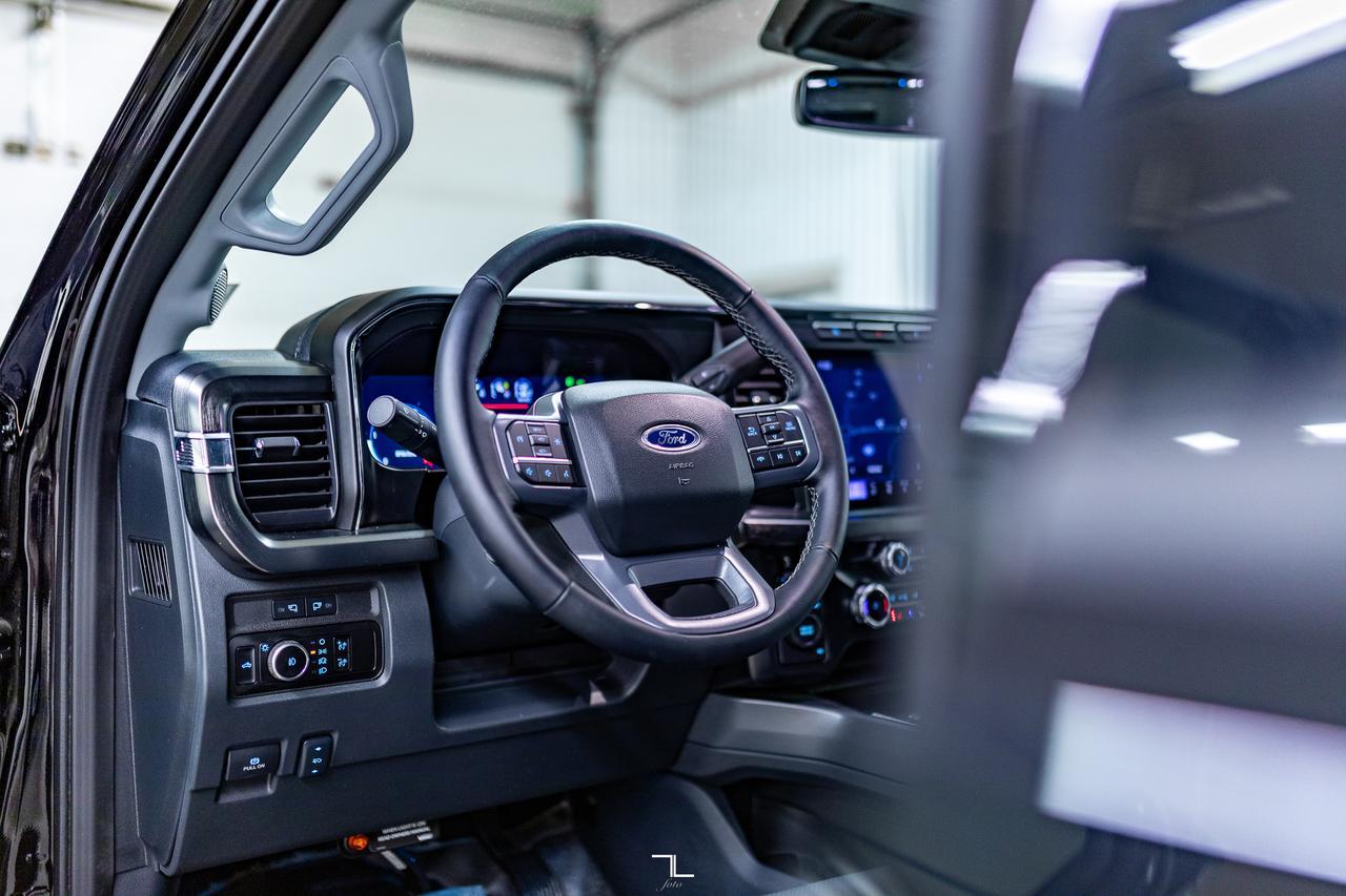 2024 Ford F-550 4x4 Crew Cab Lariat Mechanics Box Diesel VMac Red Deer AB