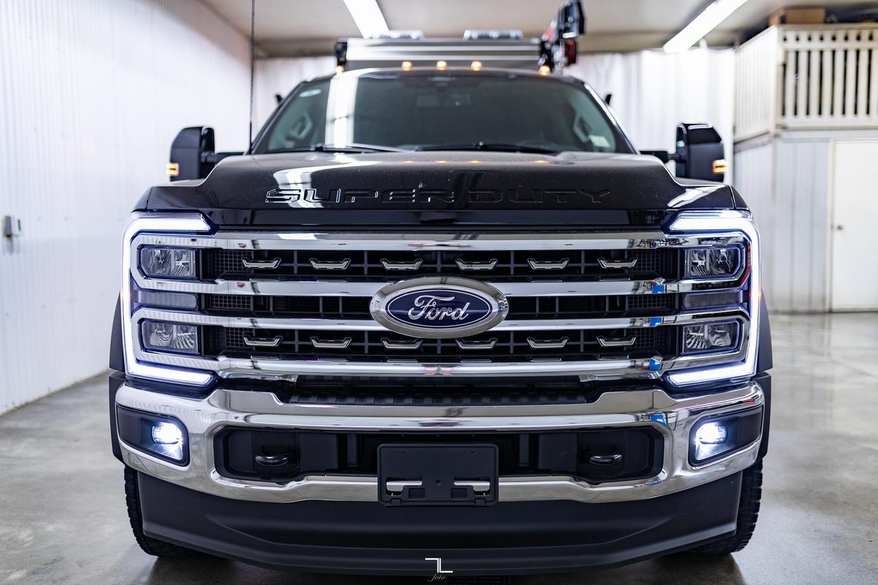 2024 Ford F-550 4x4 Crew Cab Lariat Mechanics Box Diesel VMac Red Deer AB