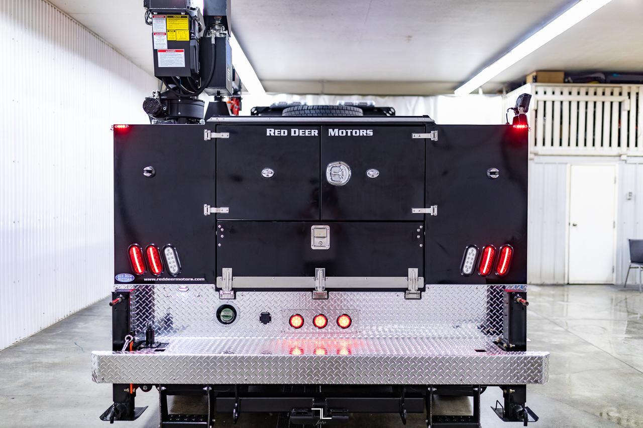 2024 Ford F-550 4x4 Crew Cab Lariat Mechanics Box Diesel VMac Red Deer AB