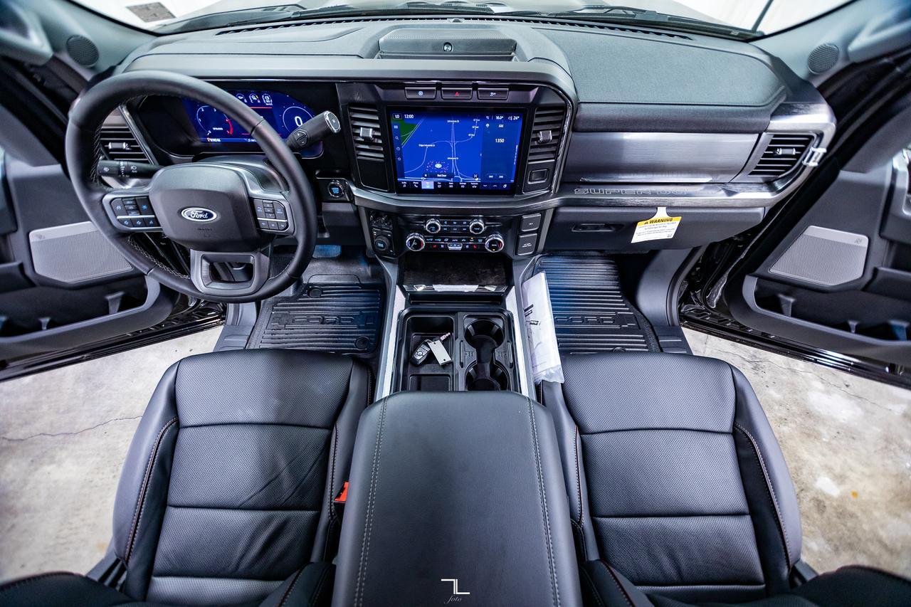 2024 Ford F-550 4x4 Crew Cab Lariat Mechanics Box Diesel VMac Red Deer AB