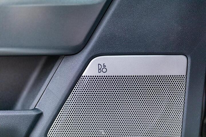 2024 Ford F-550 4x4 Crew Cab Lariat Mechanics Box Diesel VMac Red Deer AB