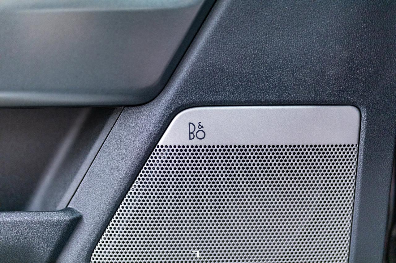 2024 Ford F-550 4x4 Crew Cab Lariat Mechanics Box Diesel VMac Red Deer AB