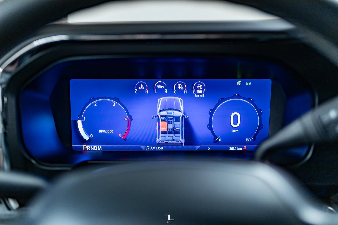 2024 Ford F-550 4x4 Crew Cab Lariat Mechanics Box Diesel VMac Red Deer AB