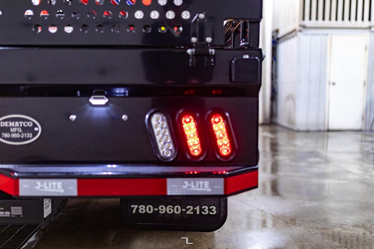 2024 Ford F-550 4x4 Crew Cab XLT Picker Deck Dually Diesel Red Deer AB