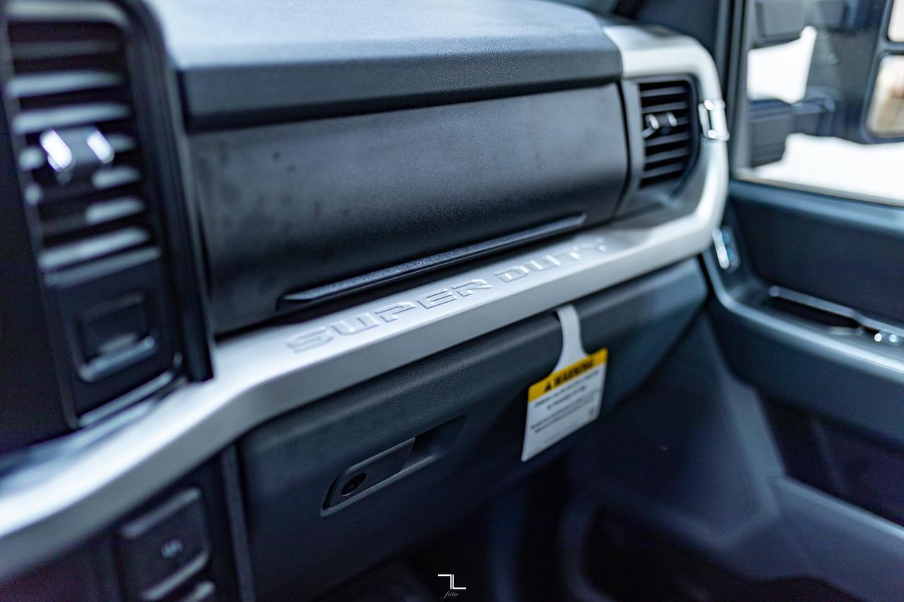 2024 Ford F-550 4x4 Crew Cab XLT Picker Deck Dually Diesel Red Deer AB