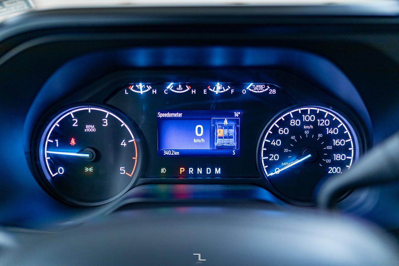 2024 Ford F-550 4x4 Crew Cab XLT Picker Deck Dually Diesel Red Deer AB