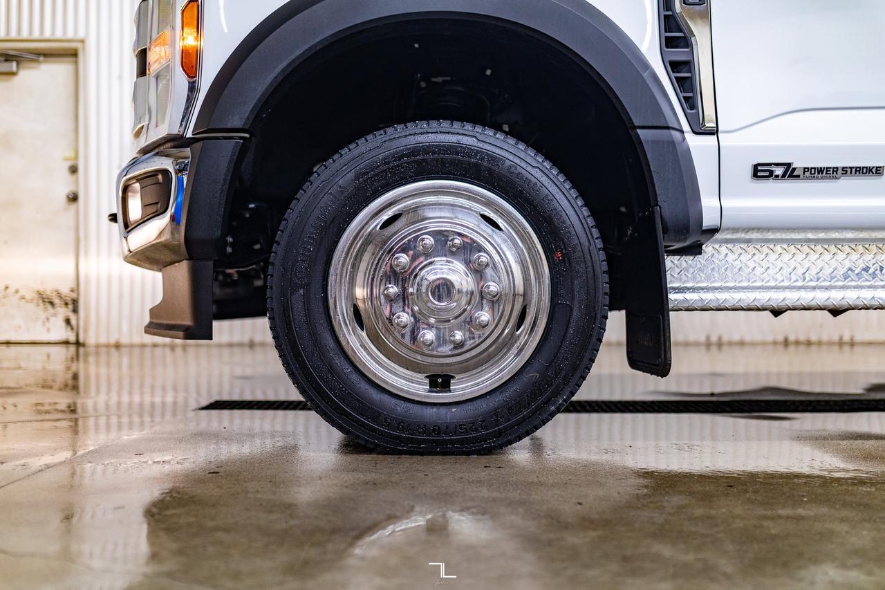 2024 Ford F-550 4x4 Crew Cab XLT Picker Deck Dually Diesel Red Deer AB