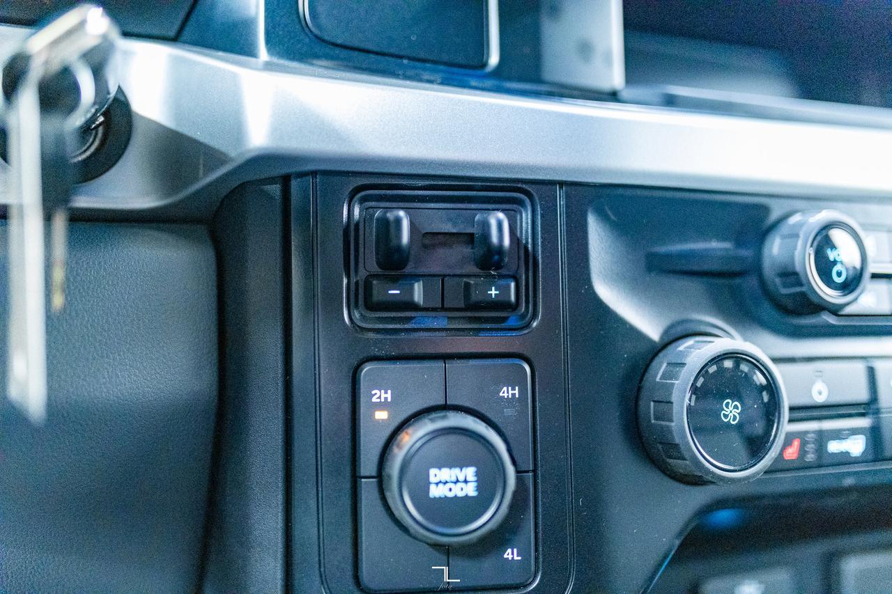 2024 Ford F-550 4x4 Crew Cab XLT Picker Deck Dually Diesel Red Deer AB