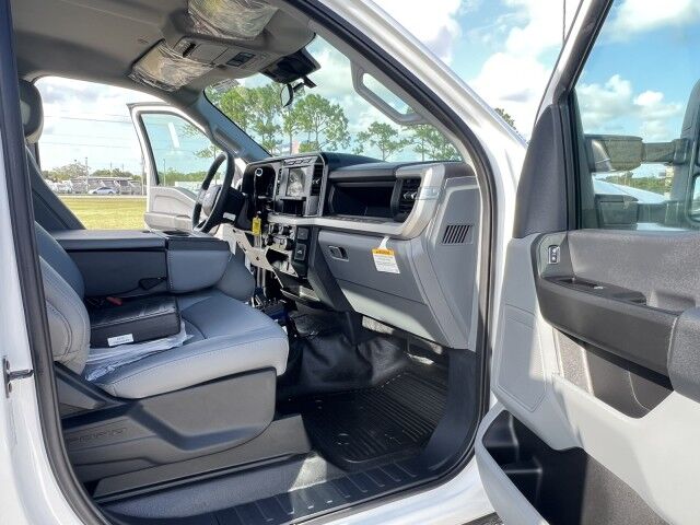 2024 Ford F-550 XL - BLOWOUT SALE - Mechanic Service Truck with Stellar Telescopic Crane 8630 Homestead FL