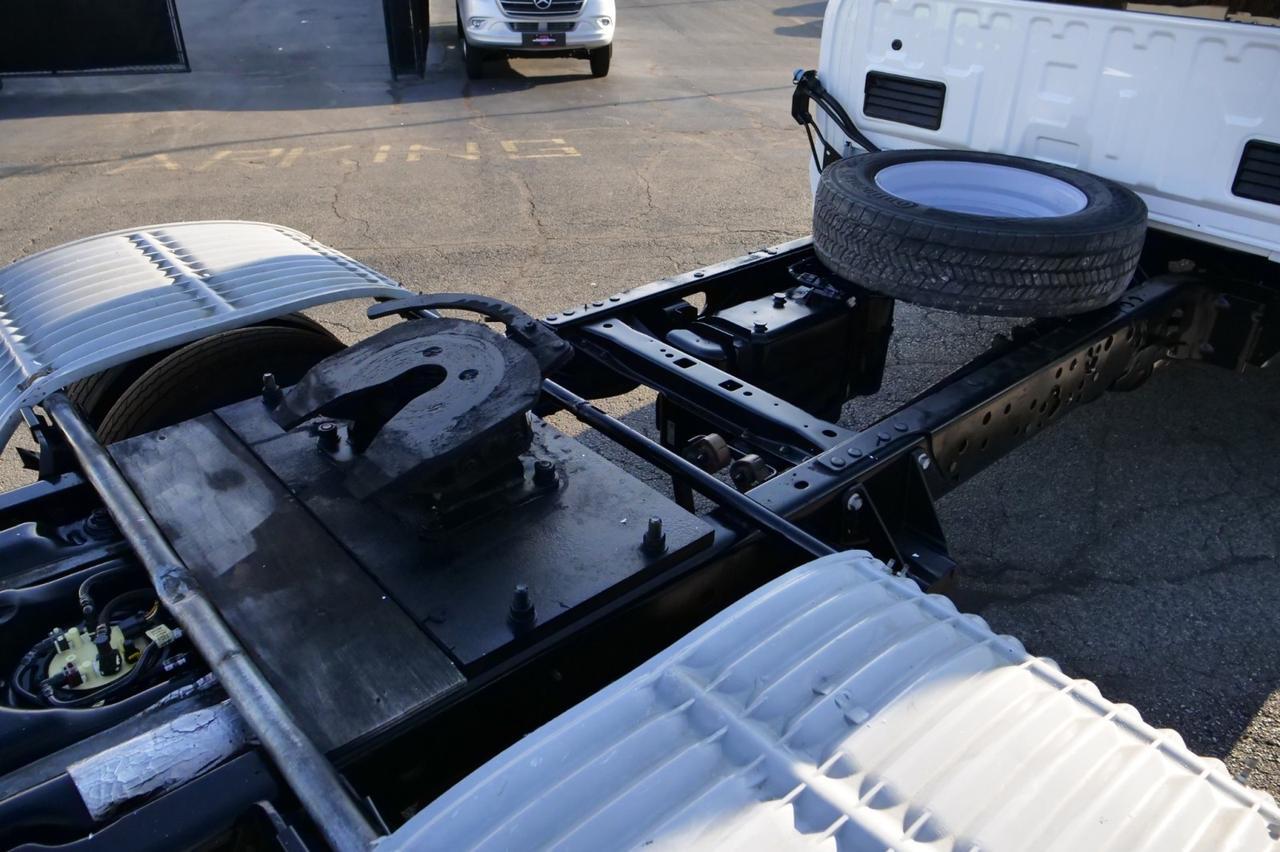 2024 Ford F-550SD Chassis Cab XL DRW 4X4 / V8 Diesel / Payload Plus Package! Lincolnton NC