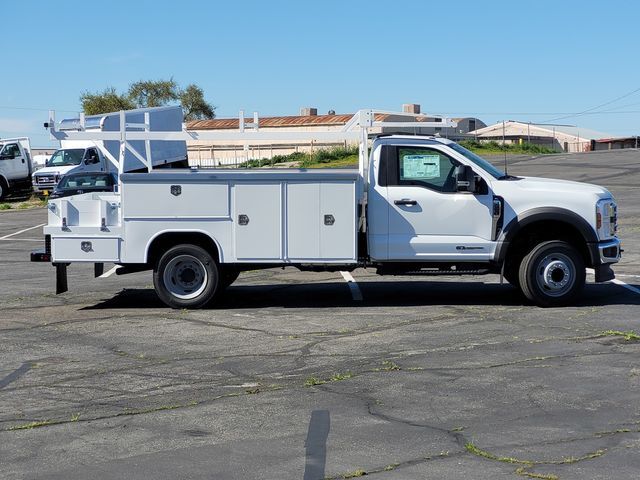 2024 Ford F-550SD XL