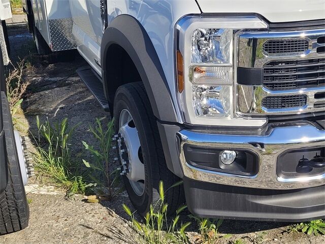 2024 Ford F-550SD XL
