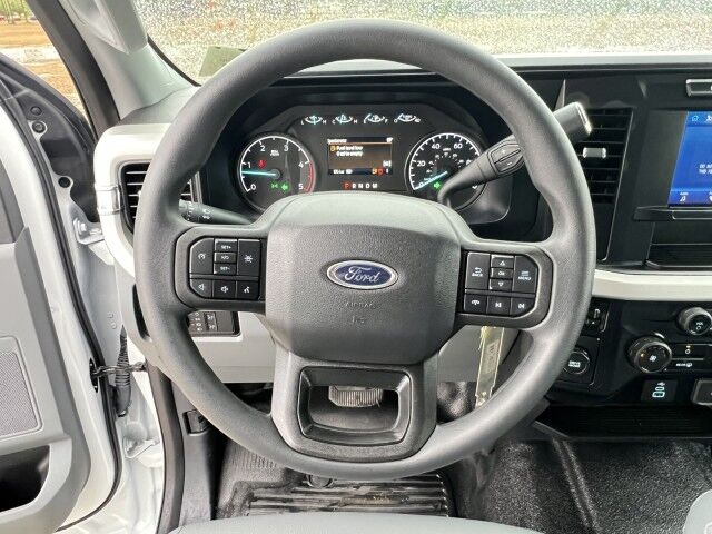 2024 Ford F-550XL - BLOWOUT SALE - 11'4 Aluminum Skirted Gooseneck Flatbed Truck Homestead FL