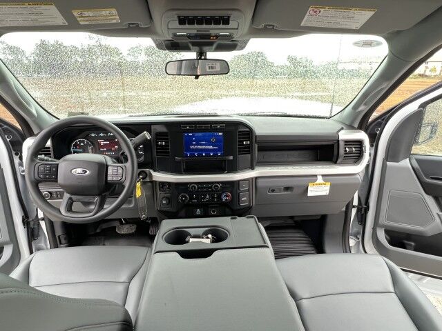 2024 Ford F-550XL 11'4 Aluminum Skirted Gooseneck Flatbed Truck Homestead FL